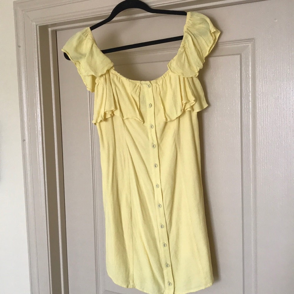 Yellow ruffle dress